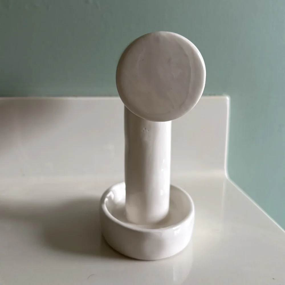 Ceramic jewelry holder - Picture 4 of 8